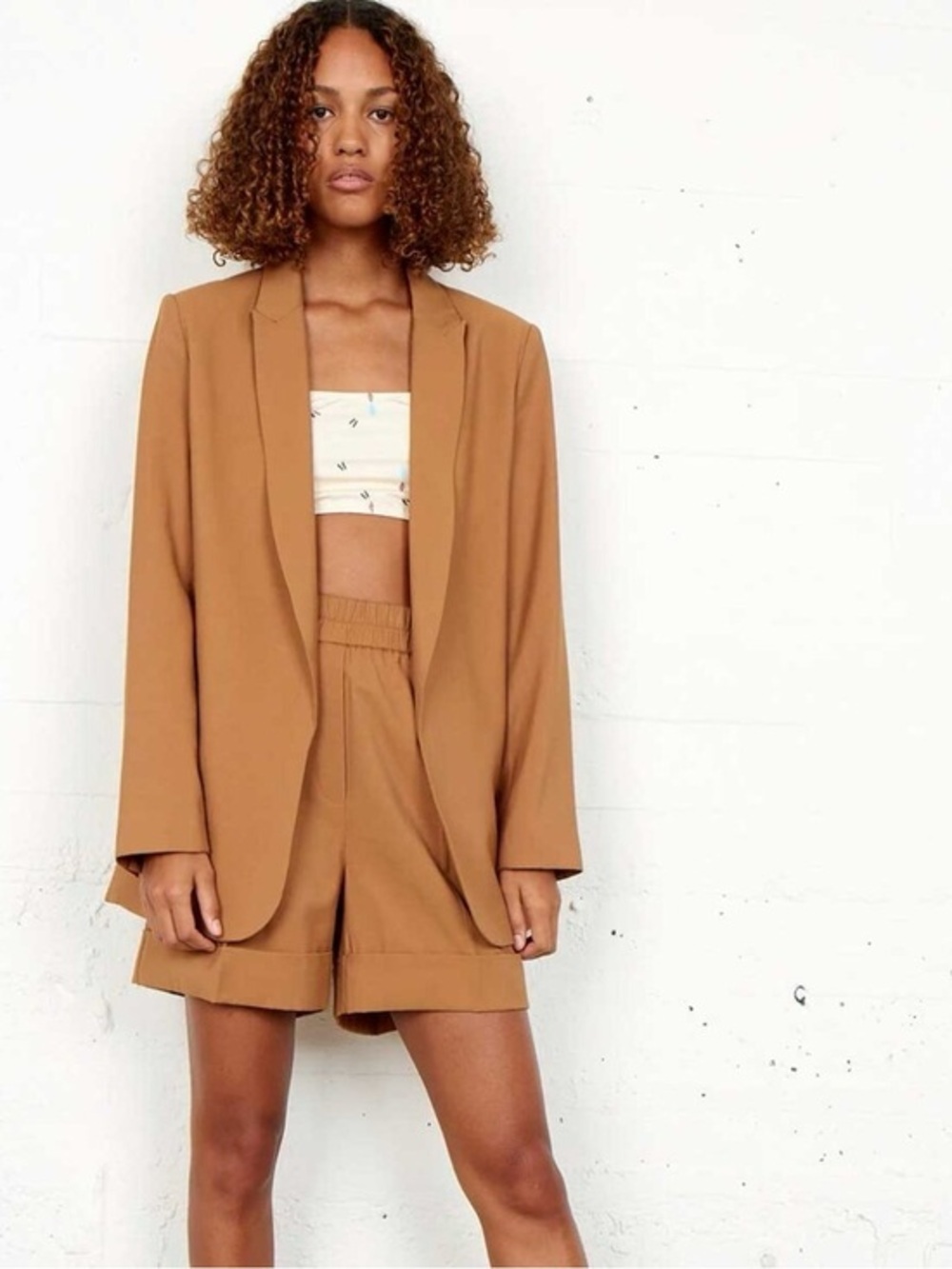 Second Female Disa Shorts Camel M